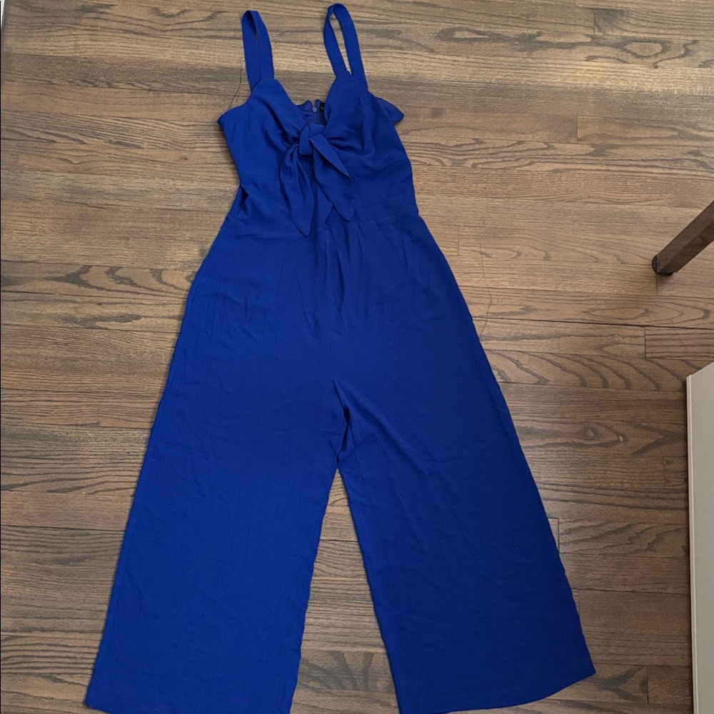 Weavers Vibrant Blue Garment